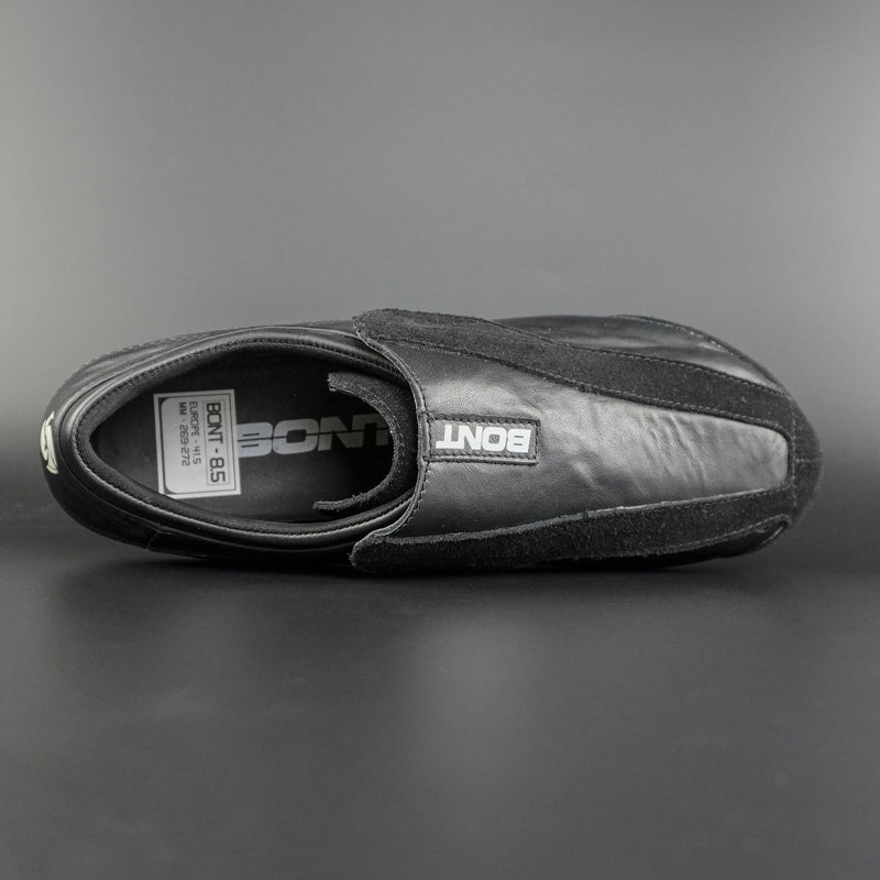 Top-down view showing integrated lace cover and U-shape fit